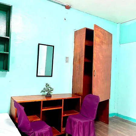 Cebu - Victoria\'S Guest House